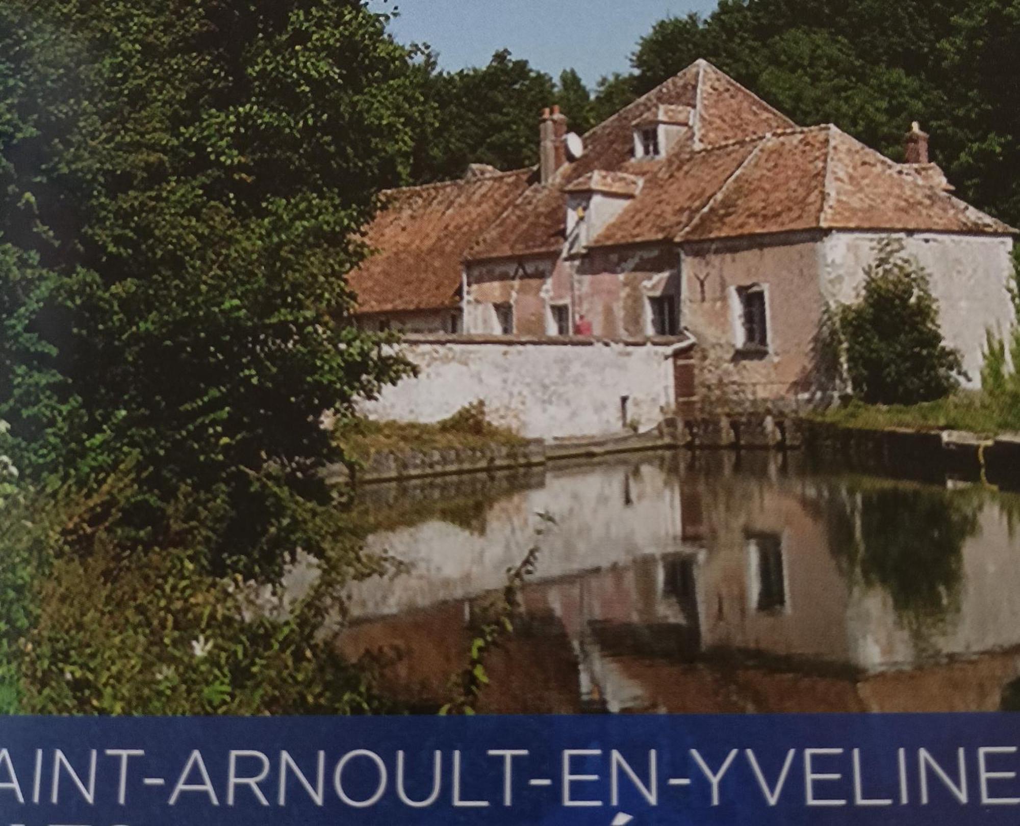Appartement Cosy Et Chaleureux Saint-Arnoult-en-Yvelines Exterior photo